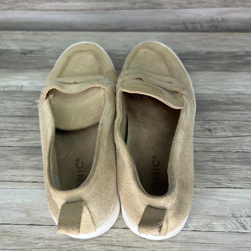 Vionic Uptown Loafers Size 8.5 Beige Tan Penny Shoes Orthotic Comfort Preppy - Picture 5 of 9